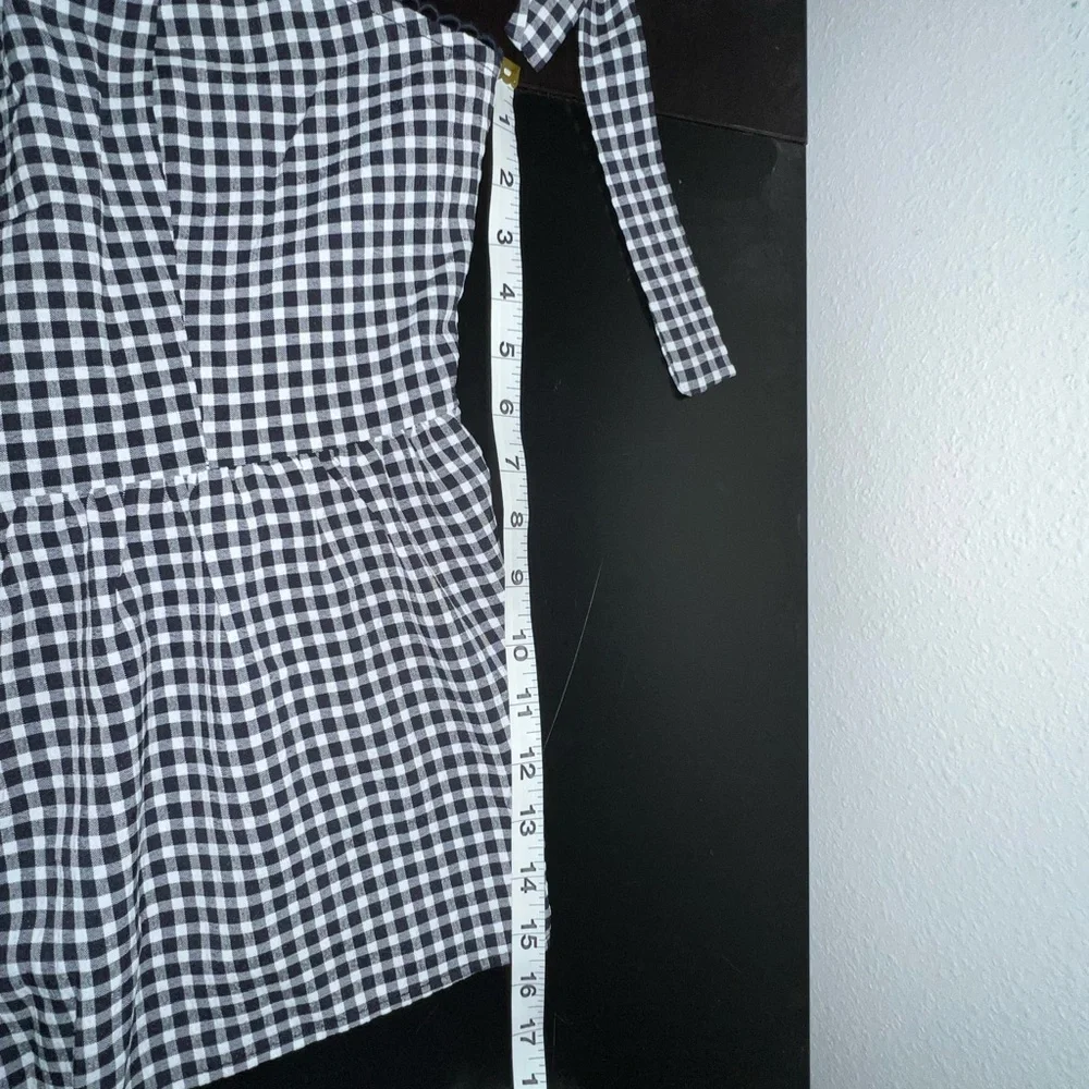Skies are Blue Gingham Flowy Blouse - Picture 8 of 8